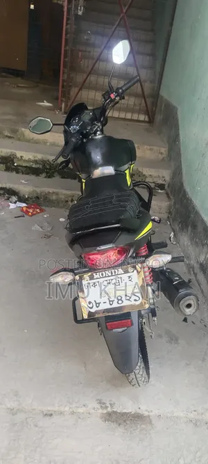 Honda Livo 2022 Gray