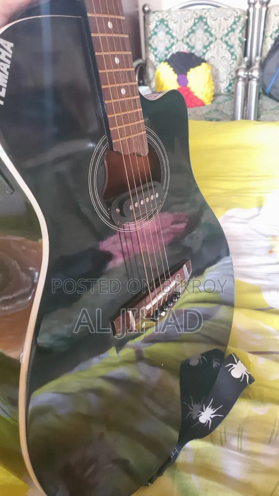 Yamaha Cm2 Guitar