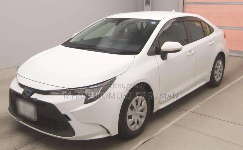 Toyota Corolla 2021 White