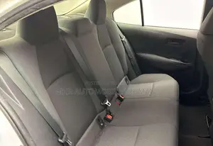Toyota Corolla 2021 White