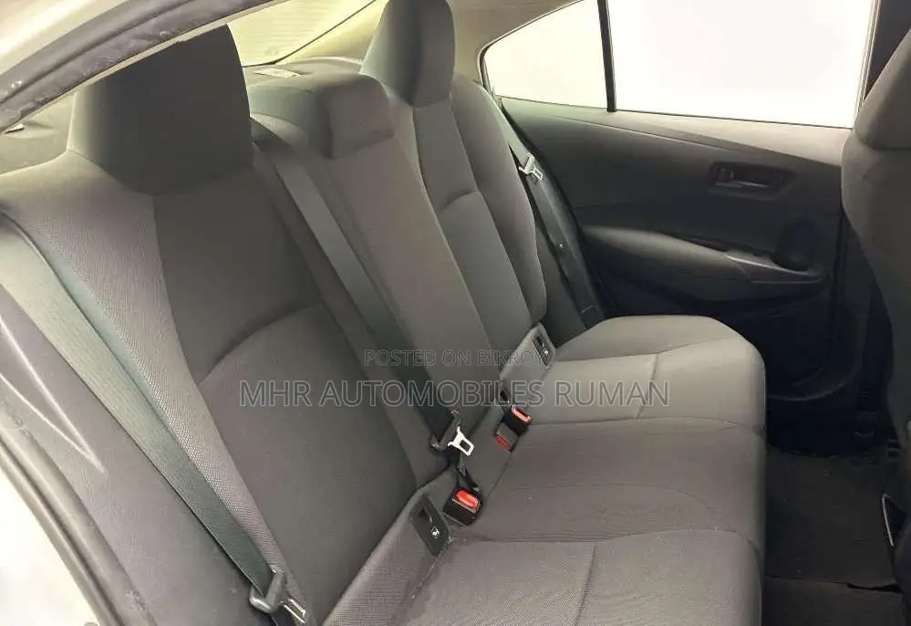 Toyota Corolla 2021 White
