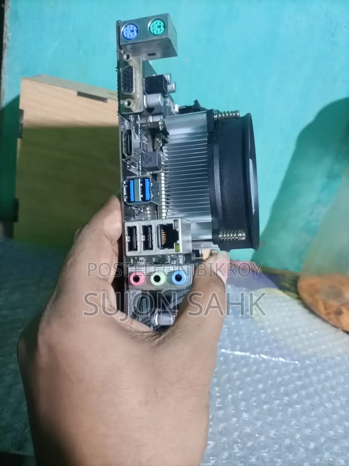 গিগাবাইট মাদারবোর্ড ১১০