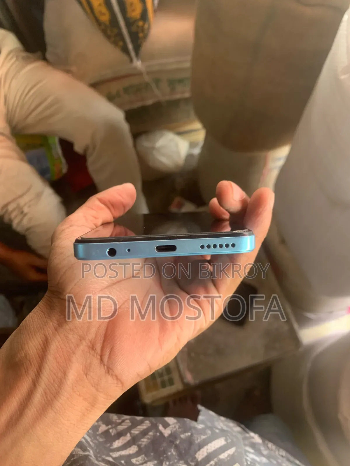 New Helio 64 GB Blue