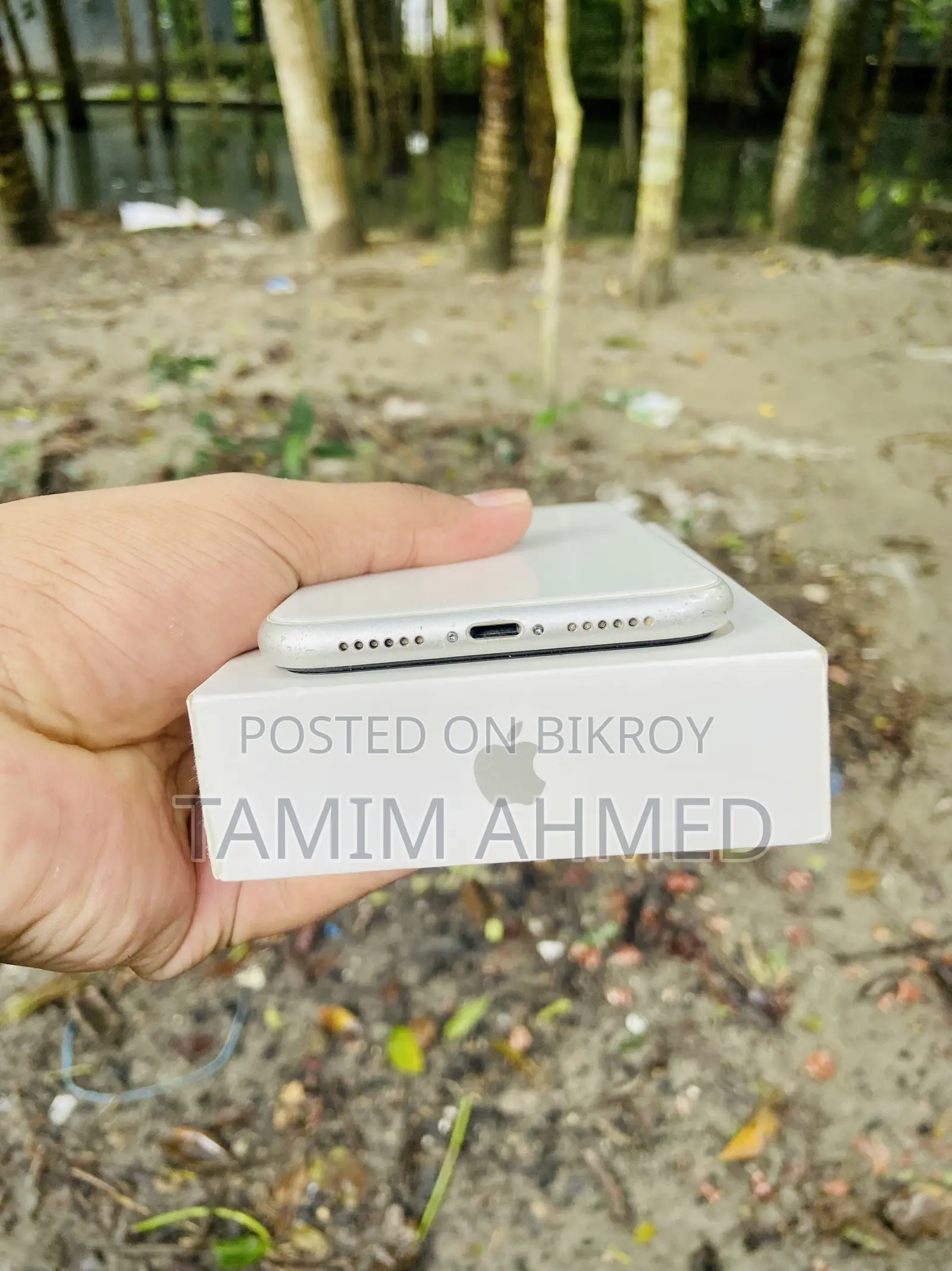 Apple iPhone 11 128 GB White