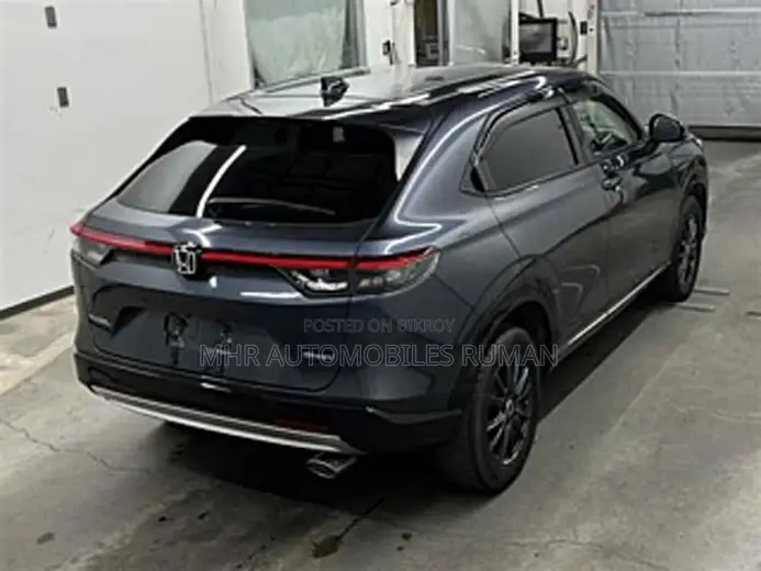 Honda Vezel 1.5 Hybrid Two Wheel Drive 2021 Gray