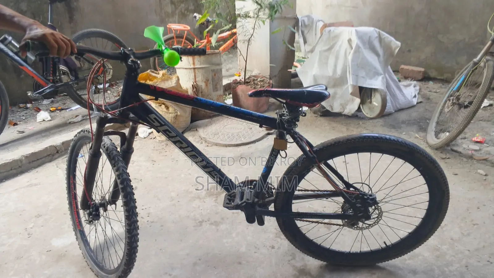 এই সাইকেল দিয়ে বিক্রি করা হবে