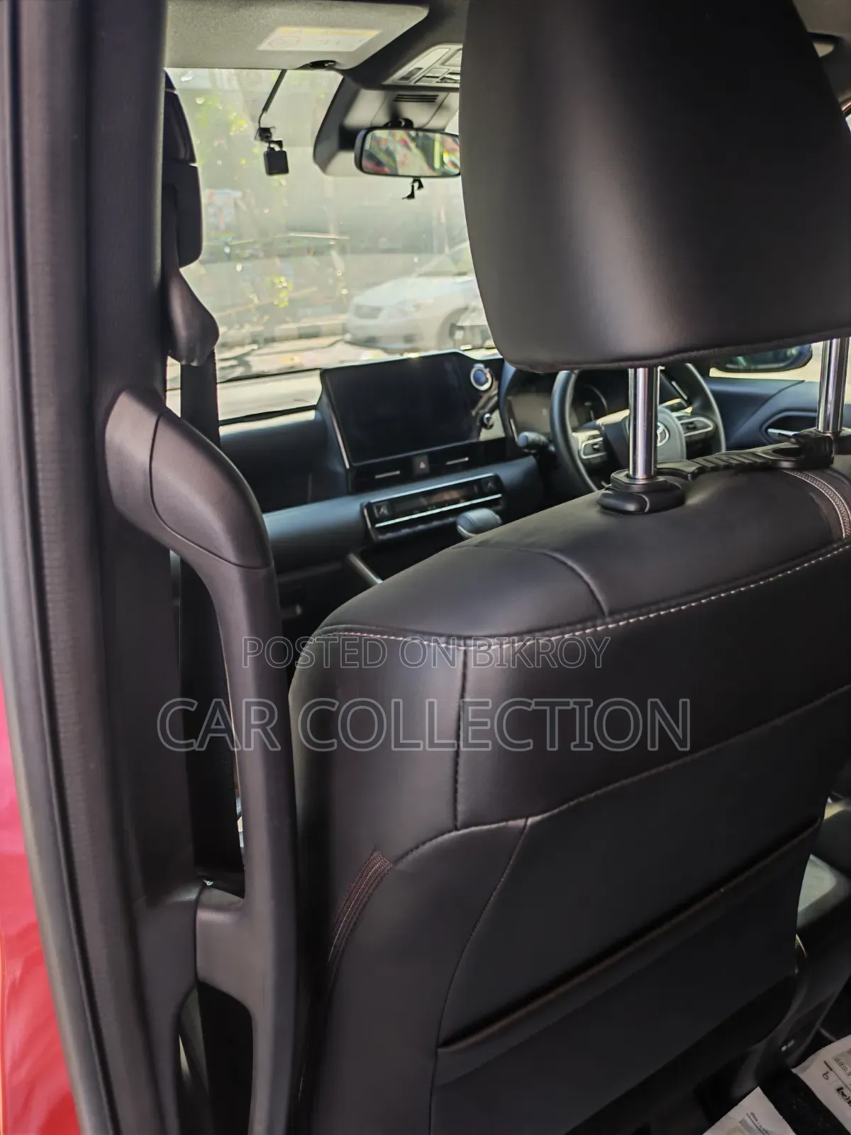 Toyota Noah 2022 Red