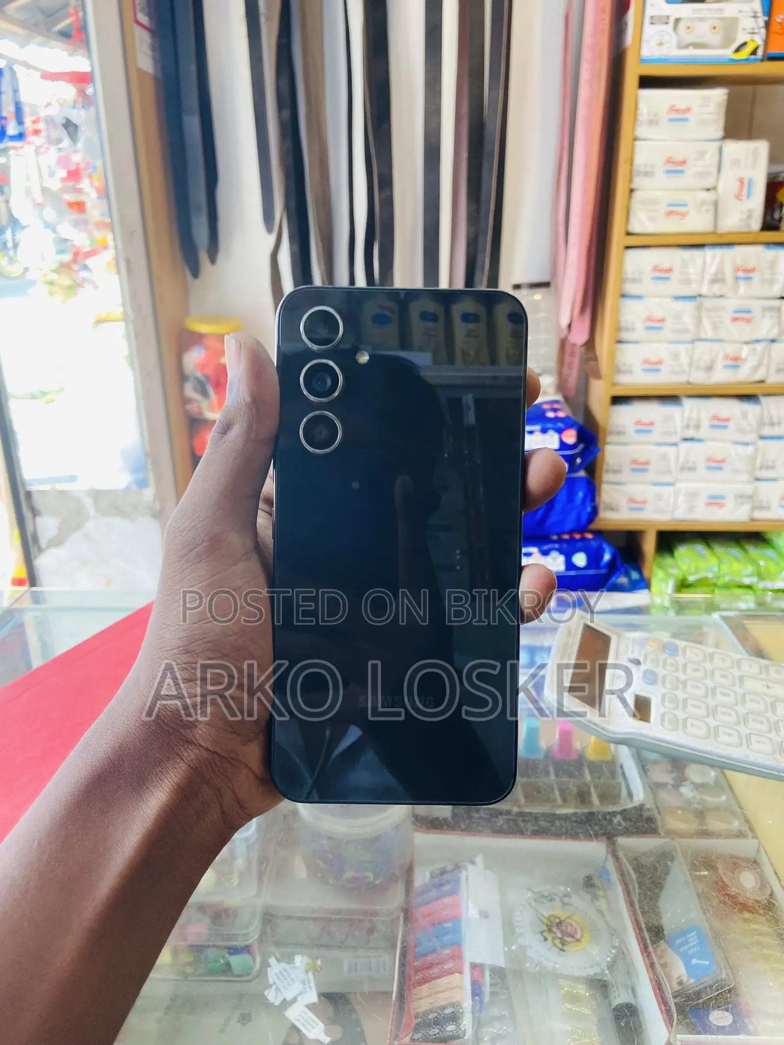 স্যামসাং গ্যালাক্সি এ৫৫ ১২৮ জিবি কালো