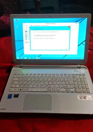 Laptop Toshiba Satellite L50 8GB Intel Core i7 HDD 1T