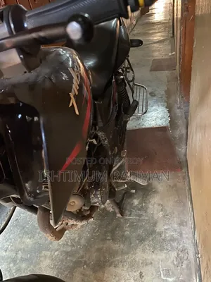 বাজাজ পালসার ১৫০ ২০০৮ কালো