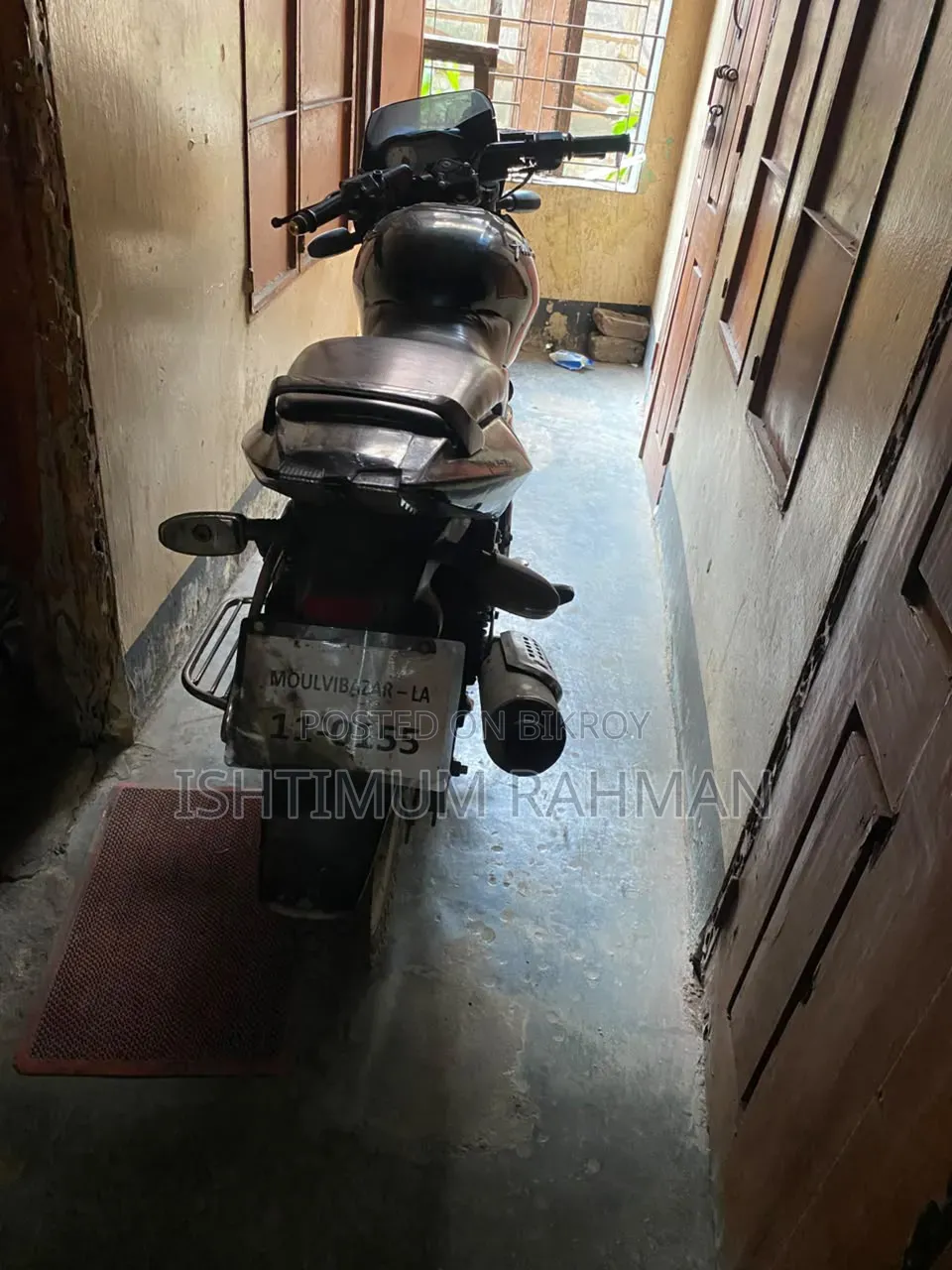 বাজাজ পালসার ১৫০ ২০০৮ কালো