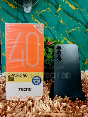 Tecno Spark 40 Pro 128 GB Black
