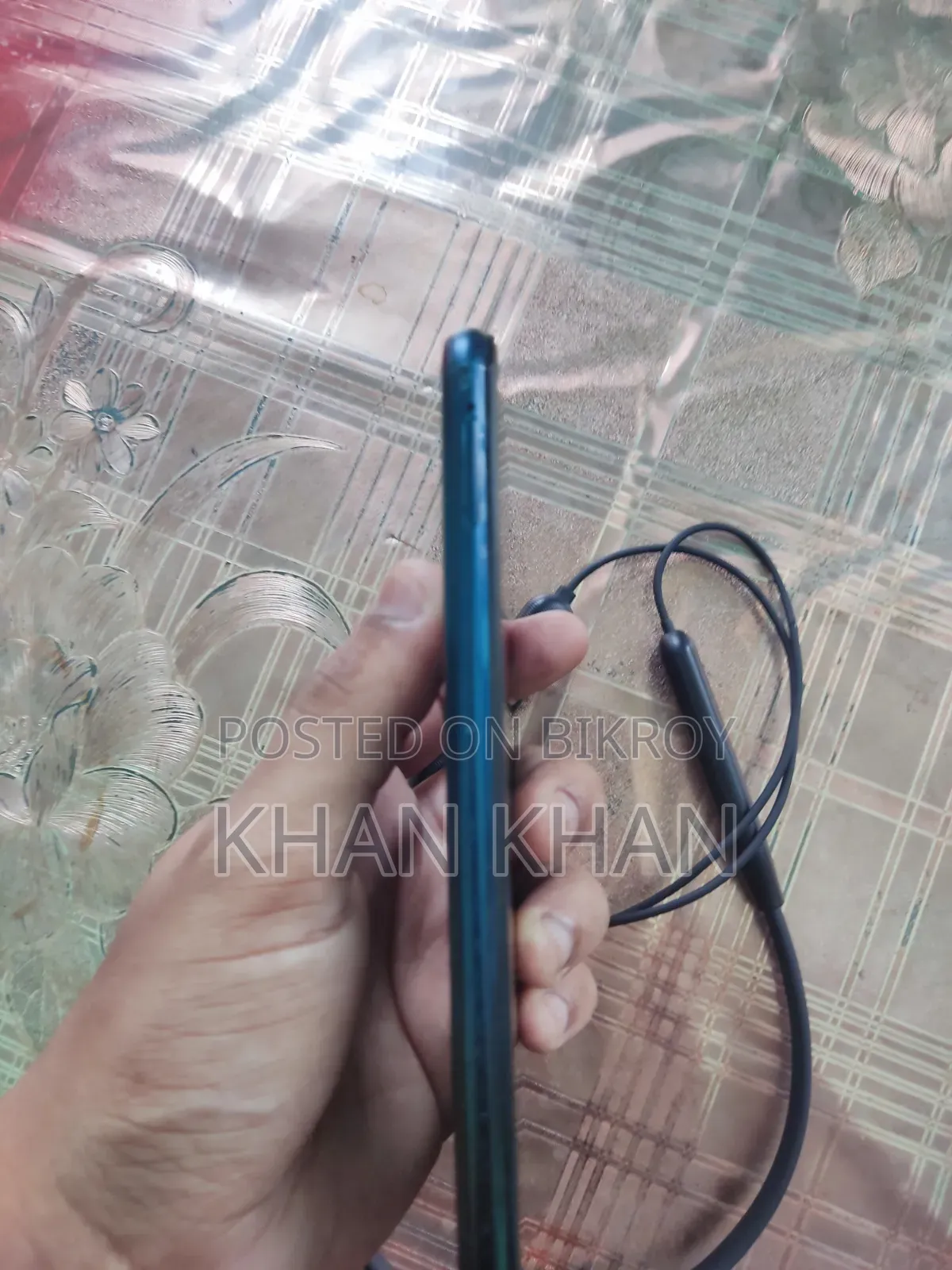 Vivo Y11 32 GB Blue