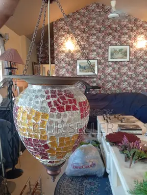 Lighting / Chandelier