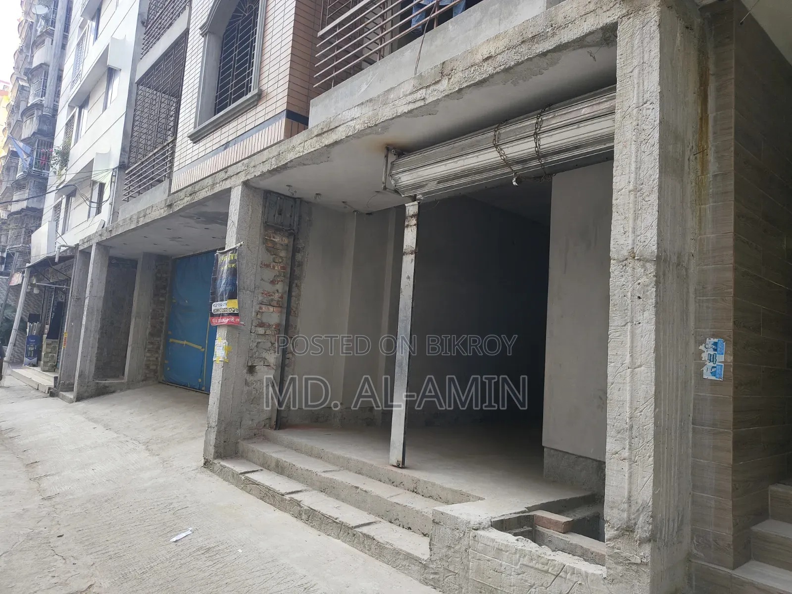 350 Square Feet Shop for Rent in Banasree
