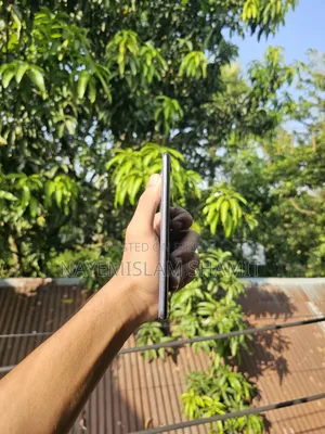 মটোরোলা এজ ৬০ ফিউশন ২৫৬ জিবি পার্পল