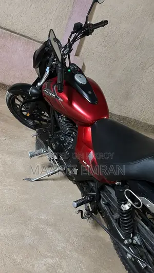 Bajaj Avenger 160 Street 2021 Red
