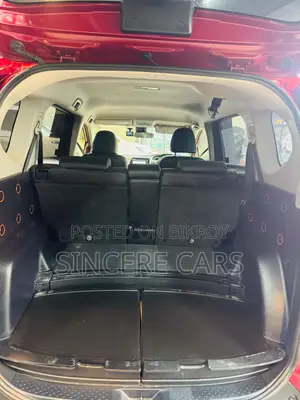 Toyota Sienta 2021 Red