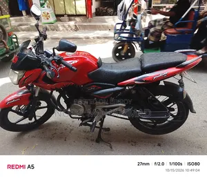 Bajaj Pulsar 135 LS 2015 Red