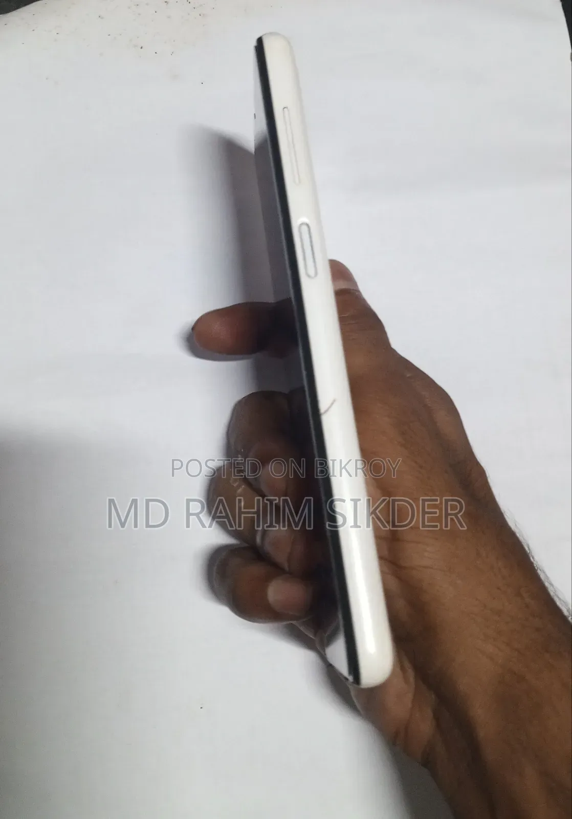 স্যামসাং গ্যালাক্সি এম১২ (ভারত) ৬৪ জিবি সাদা