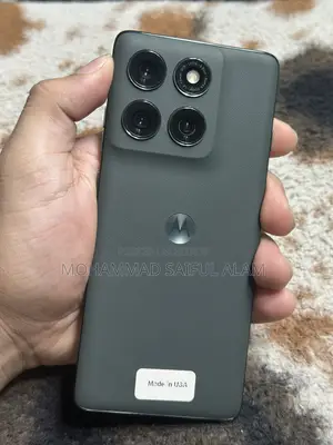 মটোরোলা এজ ২৫৬ জিবি