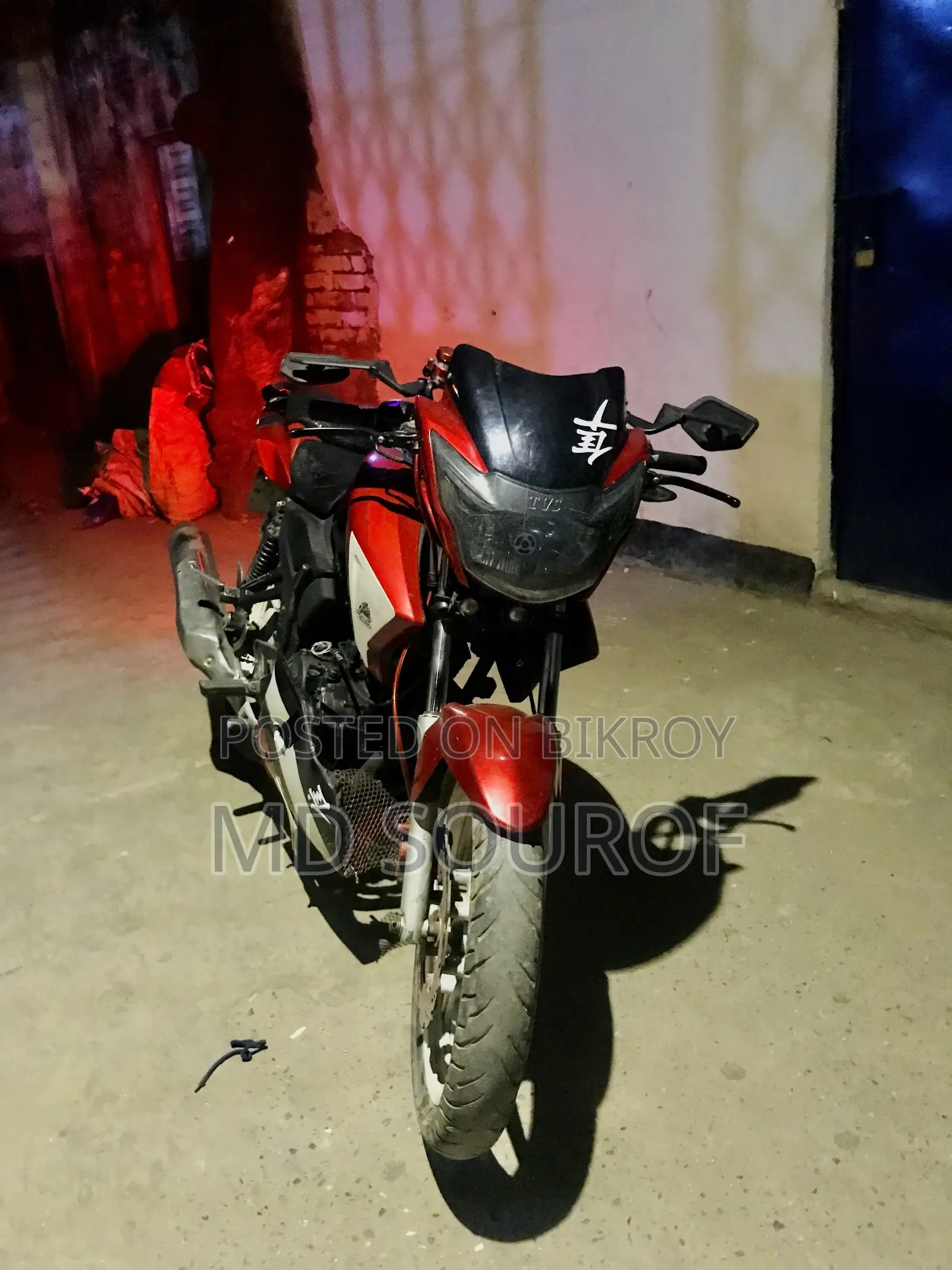 New TVS Apache RTR 160 2V 2018 Black