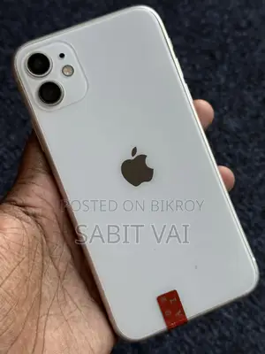 অ্যাপল আইফোন ১১ ২৫৬ জিবি হোয়াইট