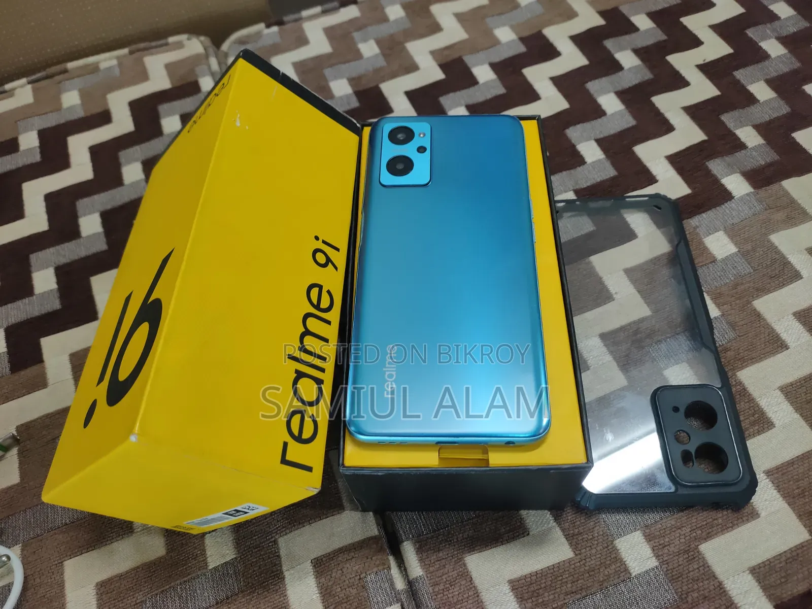 রিয়েলমি ৯আই ১২৮ জিবি নীল