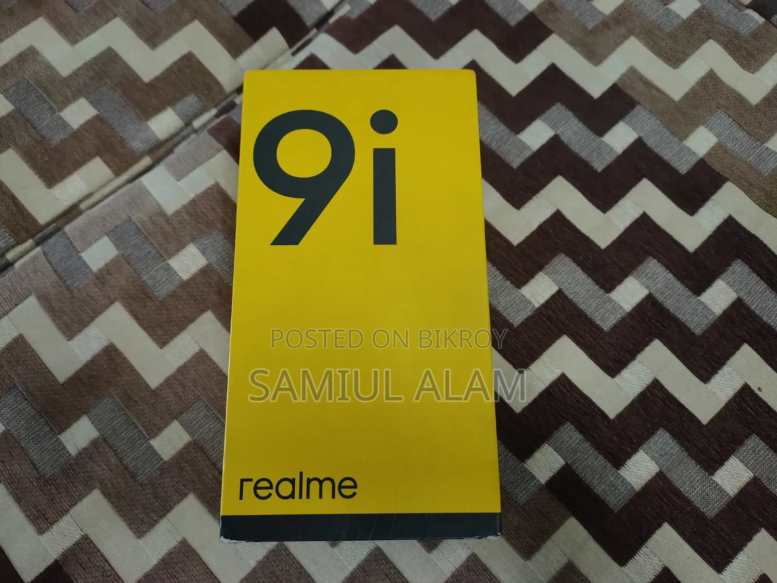 রিয়েলমি ৯আই ১২৮ জিবি নীল