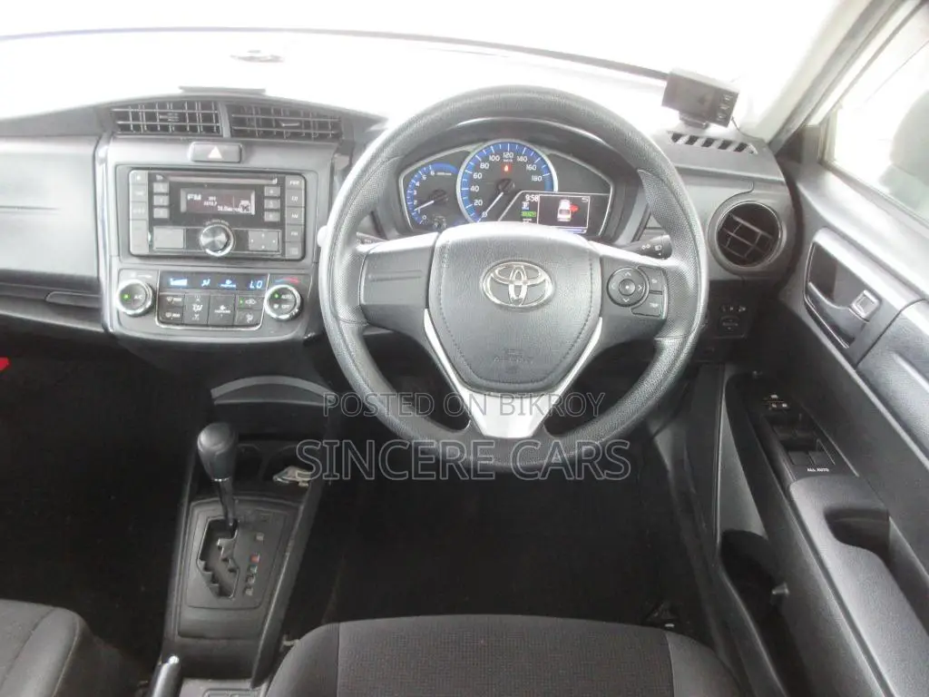 Toyota Axio 2021 White