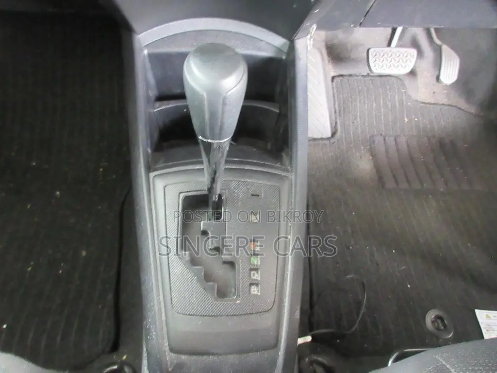 Toyota Axio 2021 White