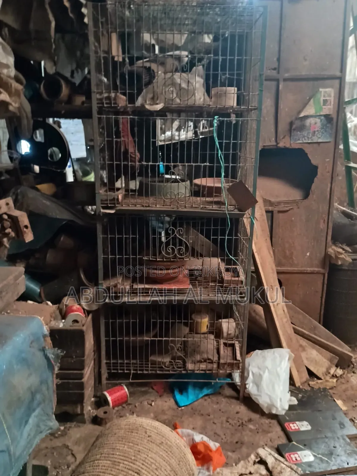 মোটা তারের খাচা