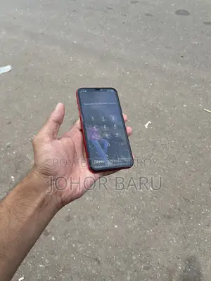 Apple iPhone 11 128 GB Red
