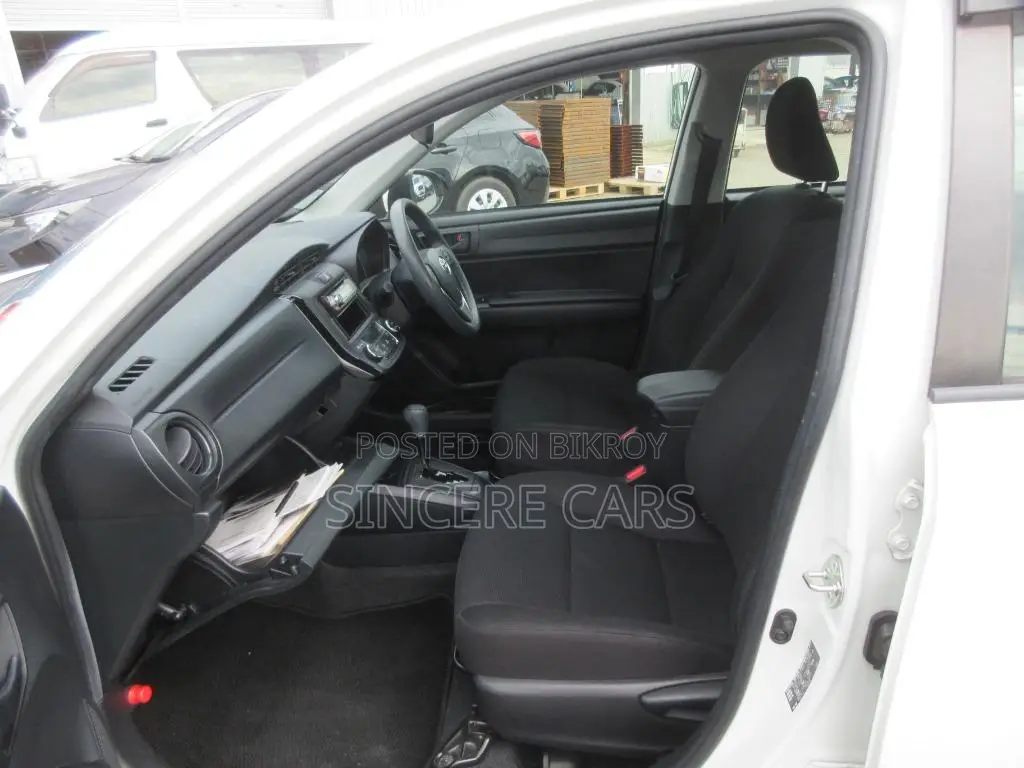 Toyota Axio 2021 White