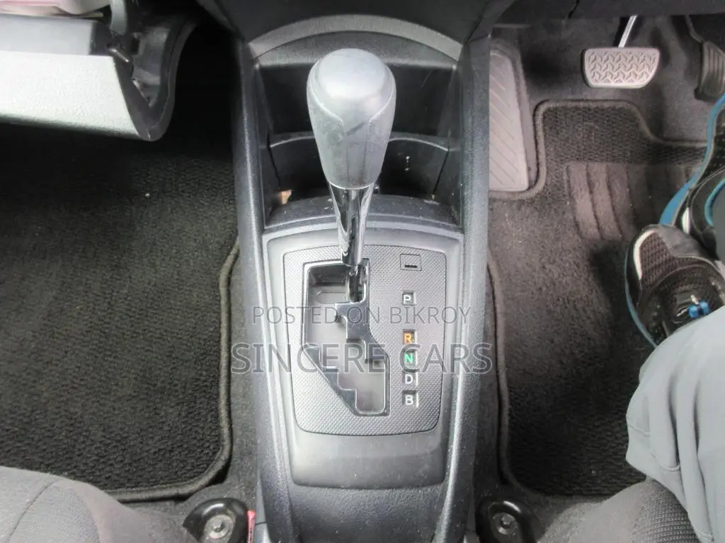 Toyota Axio 2021 White