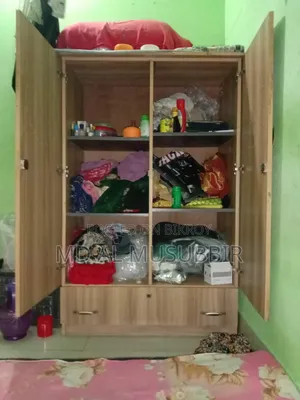Almirah /কেবিনেট বিক্রি