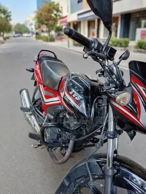 টিভিএস মেট্রো প্লাস ২০১৯ কালো