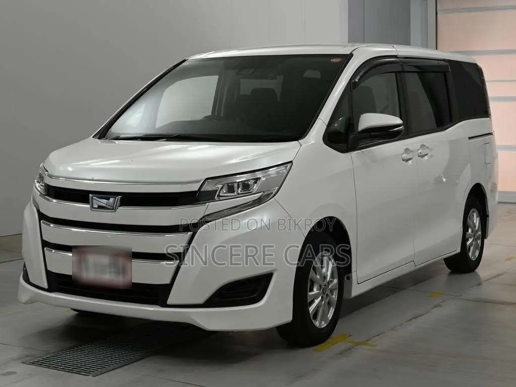 Toyota Noah 2021 Pearl