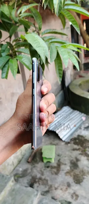 New Samsung Galaxy S20+ 128 GB White