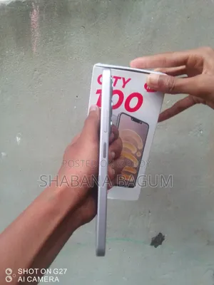 Itel City 100 128 GB Silver