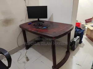 আরএফএল ডাইনিং টেবিল ৪ সিট