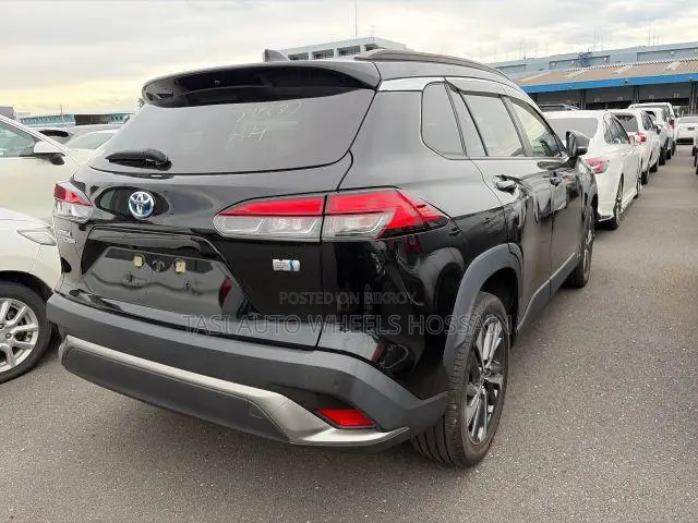 Toyota Corolla Cross 1.8 Hybrid All Wheel Drive 2022 Black