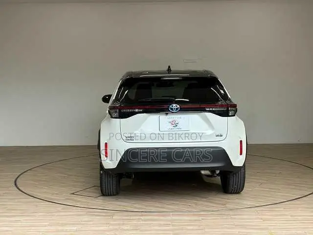 Toyota Yaris Cross 2021 Pearl