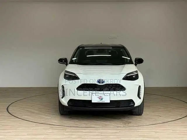 Toyota Yaris Cross 2021 Pearl
