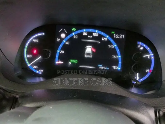 Toyota Yaris Cross 2021 Pearl