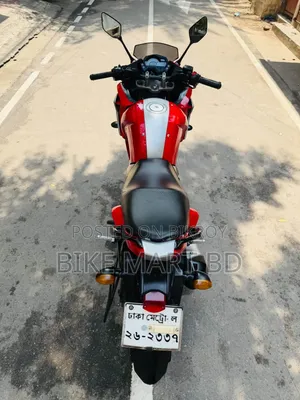 Yamaha Fazer V1 2016 Red