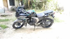 ইয়ামাহা ফেজার ভি২ ২০২৫ ব্ল্যাক