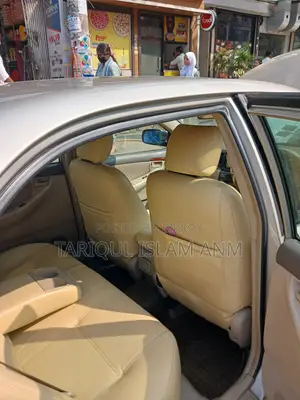 টয়োটা করোলা ২০০৬ সিলভার