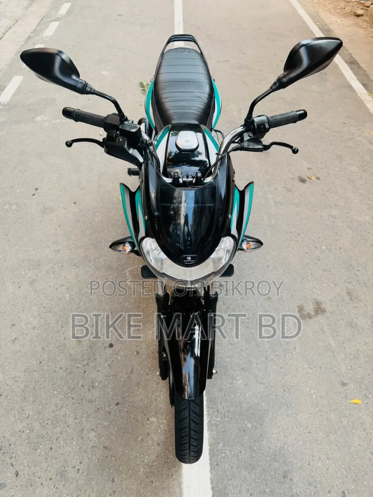 Bajaj Discover 125 2025 Blue