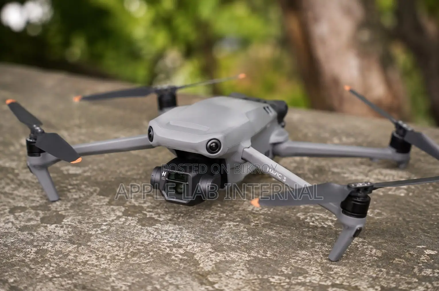 DJI Drone suddenly fell from the sky to the ground!
